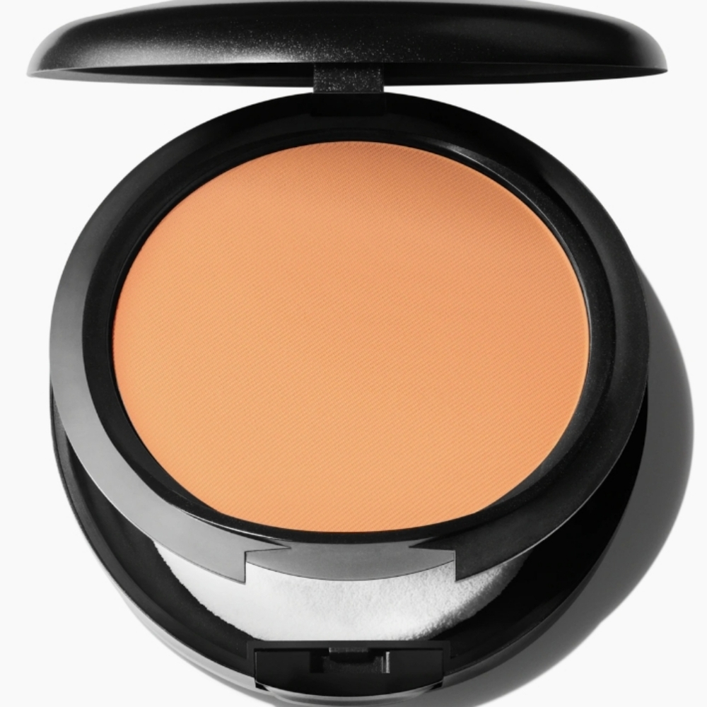 MAC NW40 Studio Fix Powder Plus Foundation - Picture 3 of 11